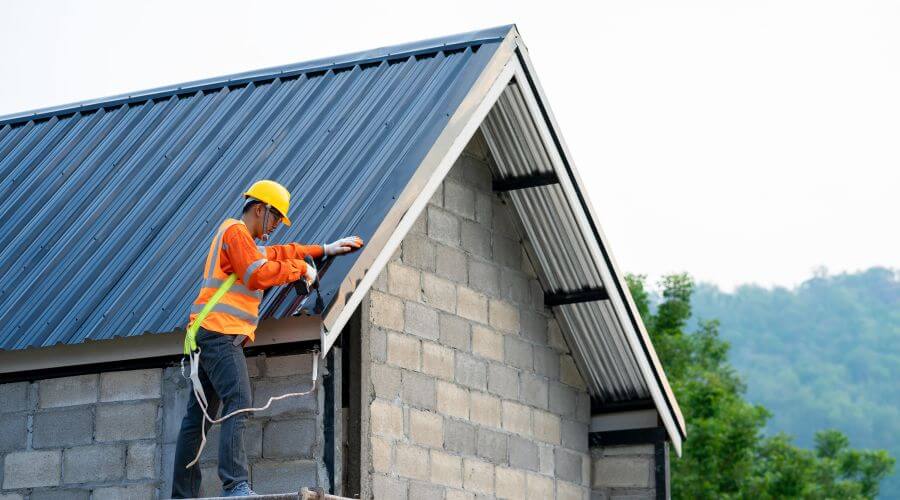 Expert Emergency Roof Repairs services in New Llano, LA